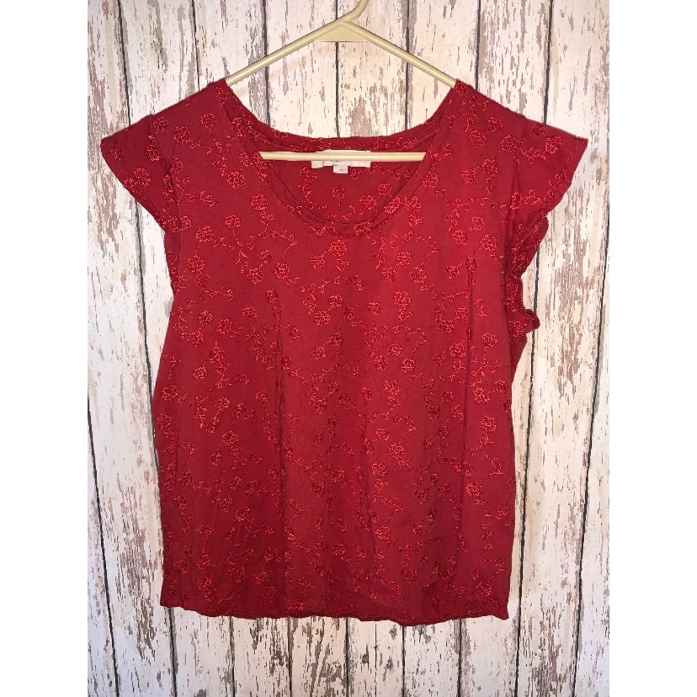 Floral Embroidered Tee